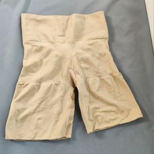 Love Your Assets Shaper, Size Large